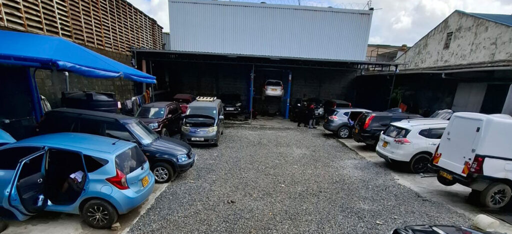 Aljarey Motors Nissan specialist workshop with certified technicians servicing vehicles